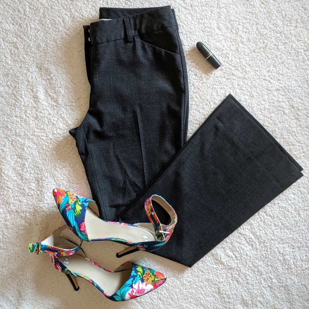 Body by Victoria Christie Dress Pants